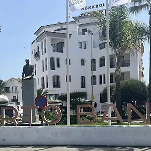 Apartment Luxurious In Puerto Banus, Marbella