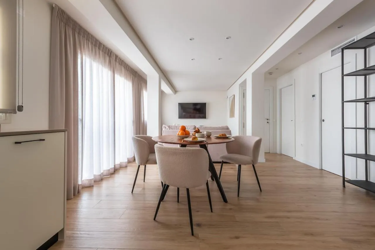 Moderno Apartamento Μαρμπέλλα 0*,